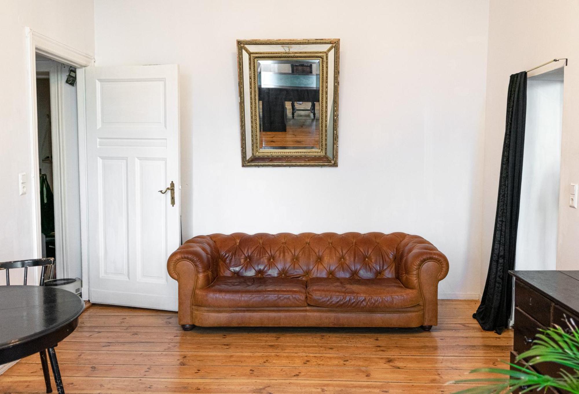 Boutique Altbau Apartment Berlin Bagian luar foto