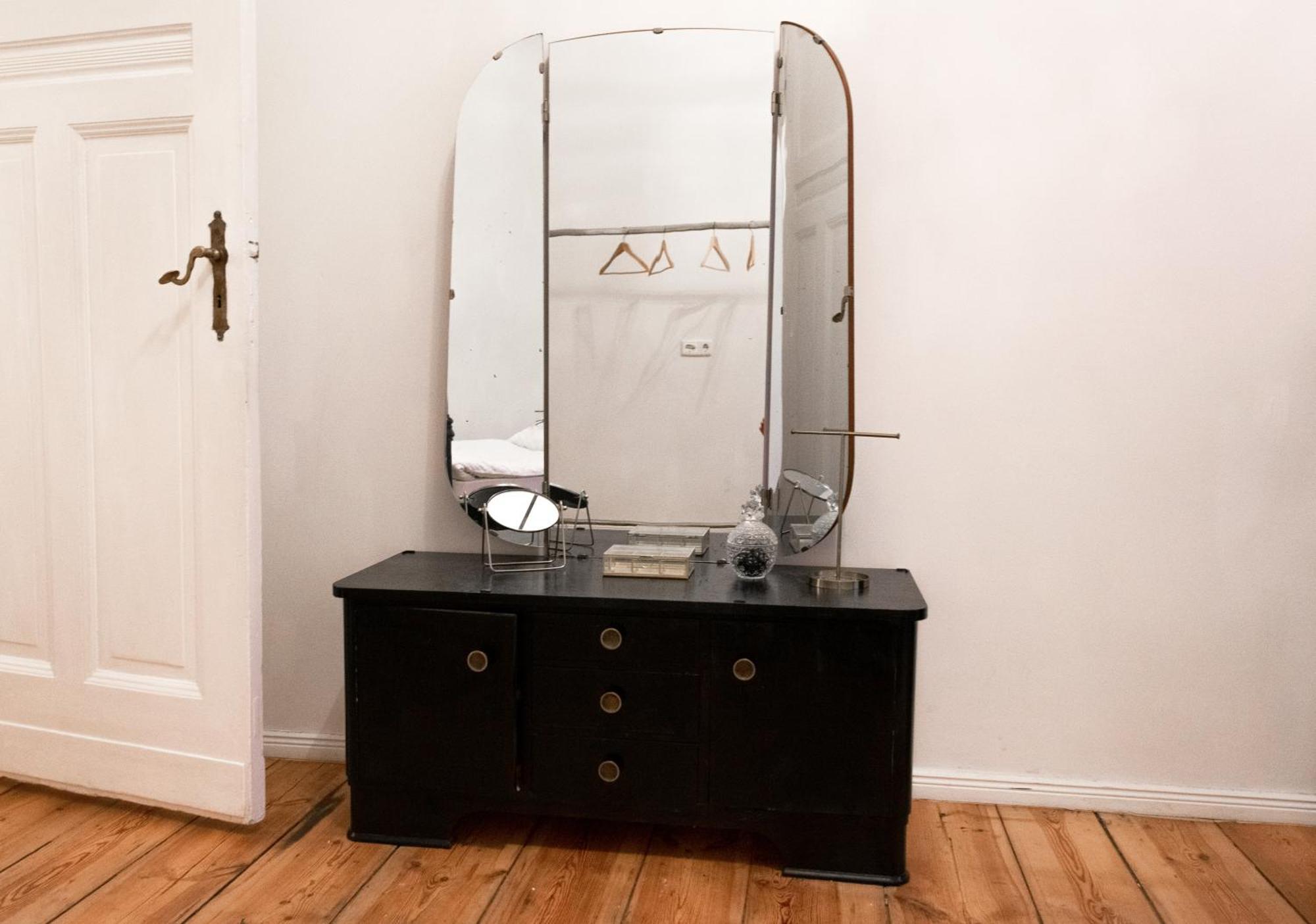 Boutique Altbau Apartment Berlin Bagian luar foto